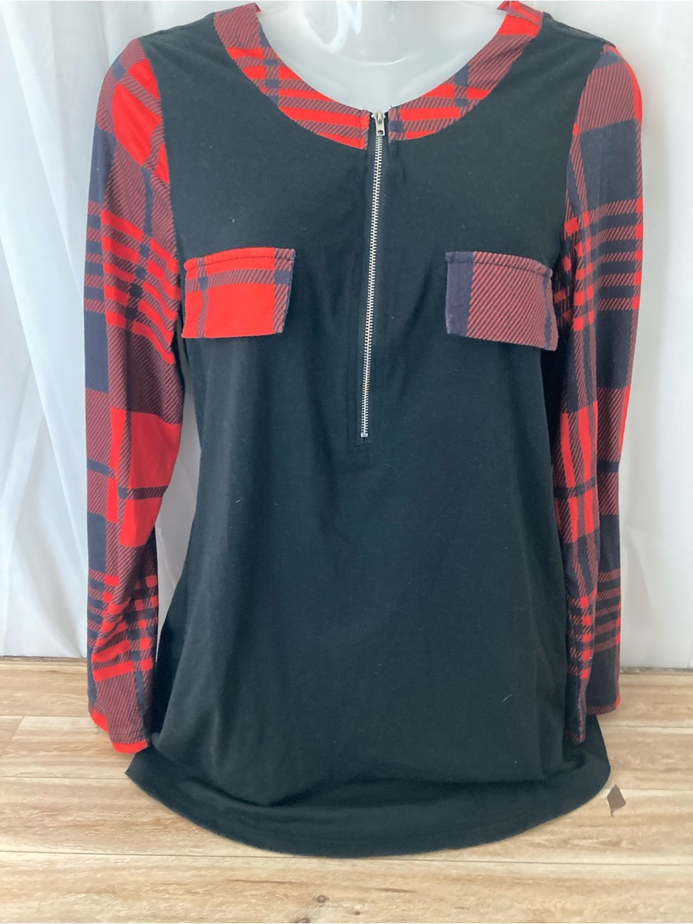 Just Fashion Now Buffalo Plaid Zip Front Long Sleeve Top Size S